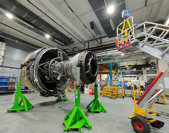 Jet Engine - Heathrow 1